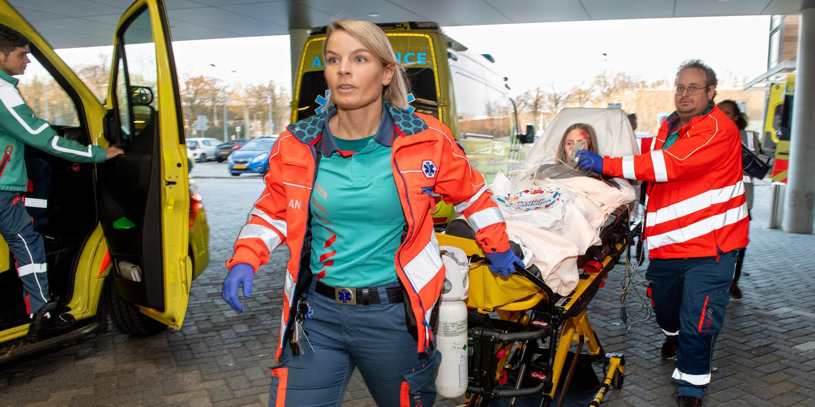 Ook kinderen namen deel aan de oefening. Foto: ETZ/Ellen den Ouden.