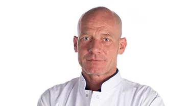 J. van der Niet